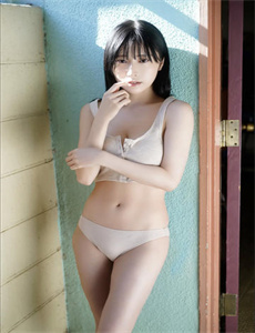 《少女哔哩哔哩高清免费播放-我解开了岳的乳第一个女人》